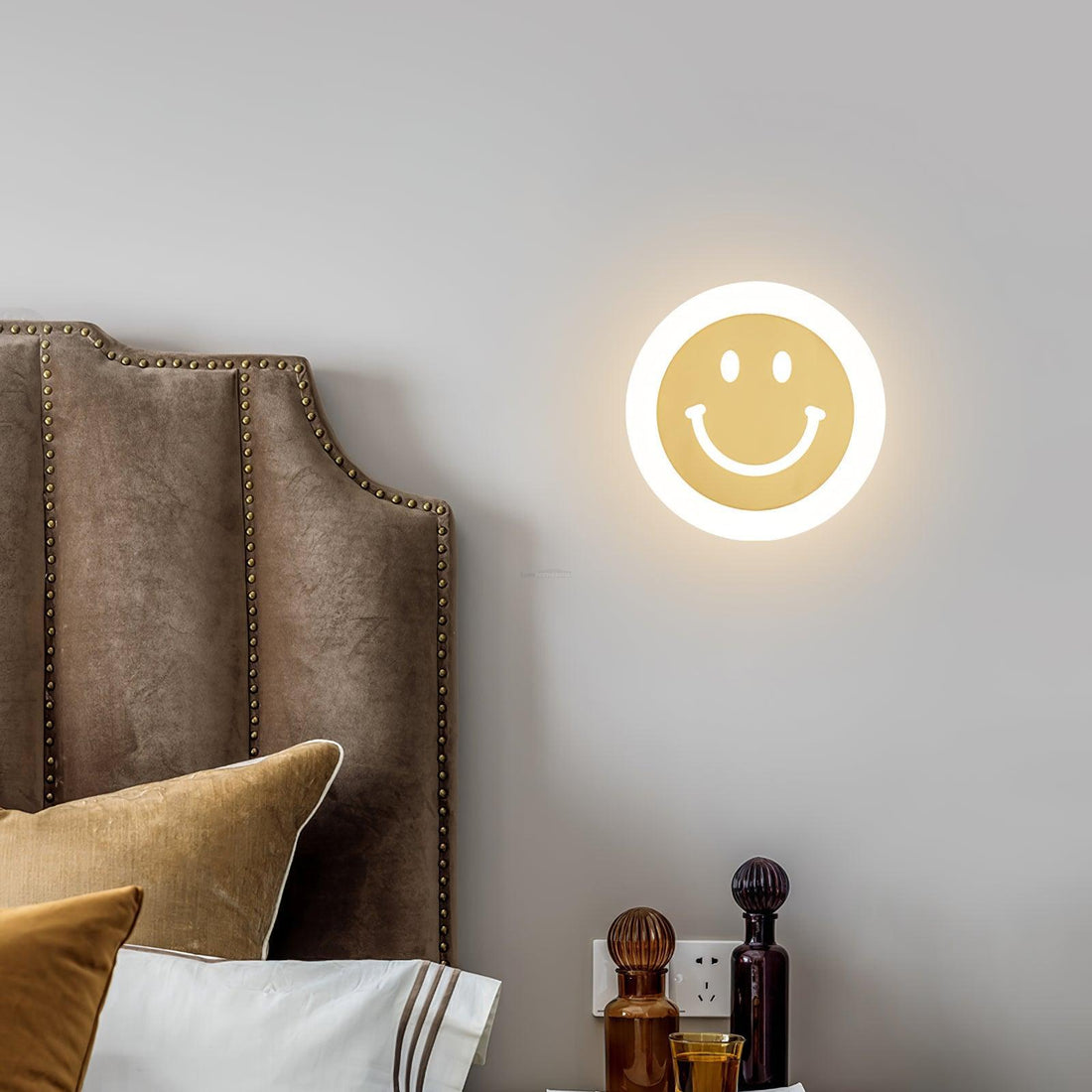 Smiley Wall Sconce