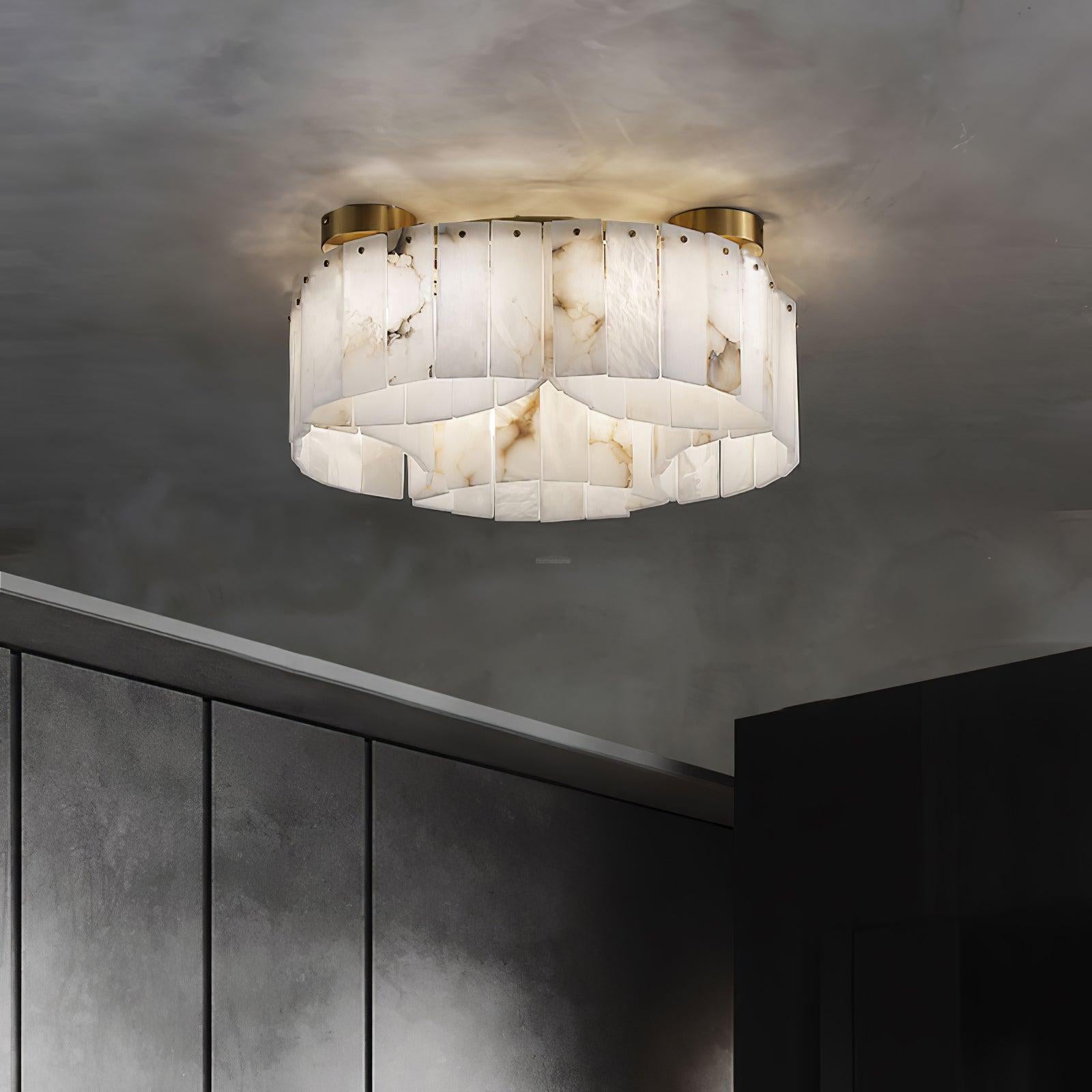 Luxe ronde plafondlamp van albast messing