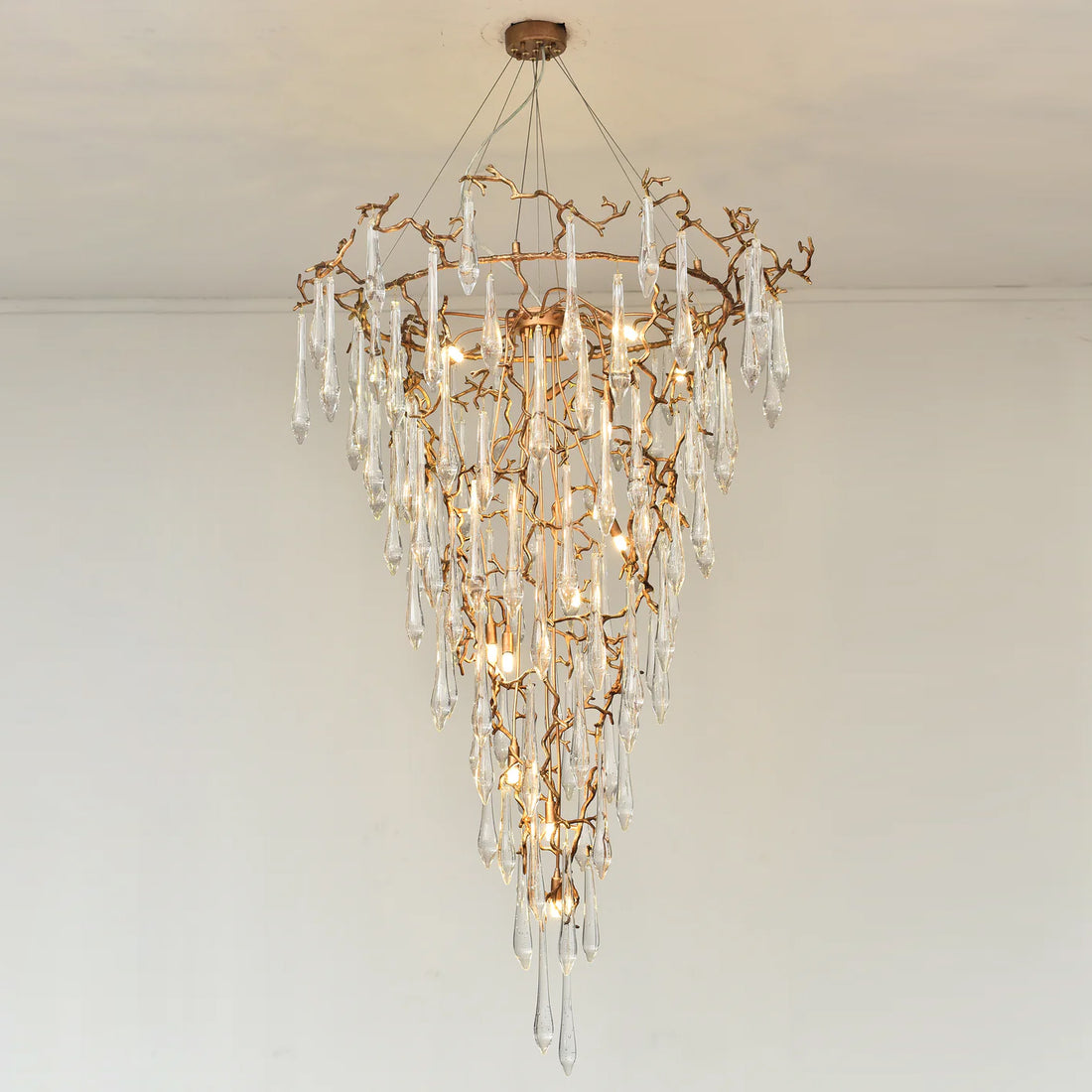 Round Foyer Droplet Staircase Chandelier