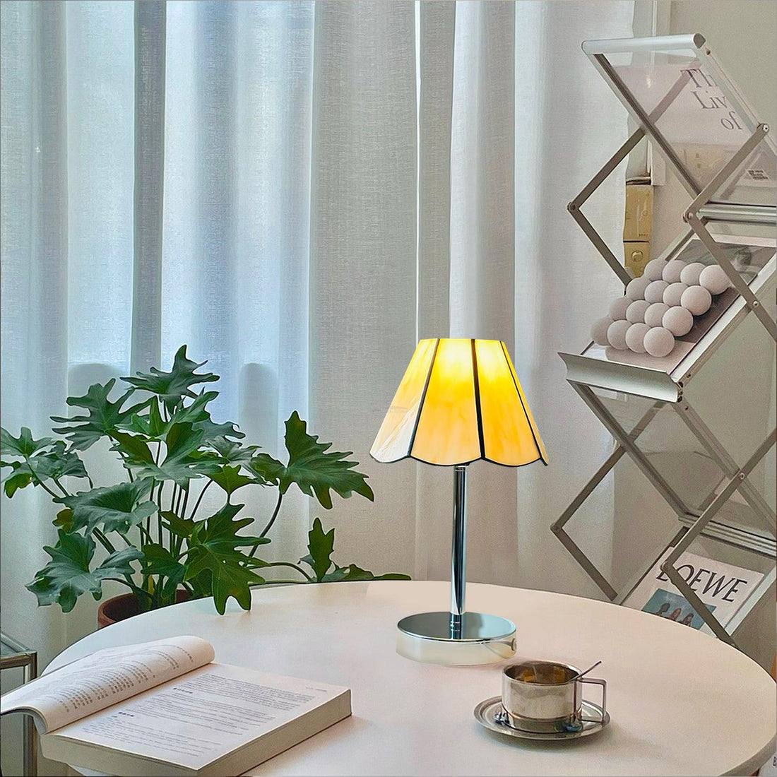 Moare Glass Table Lamp  ∅ 7.1″