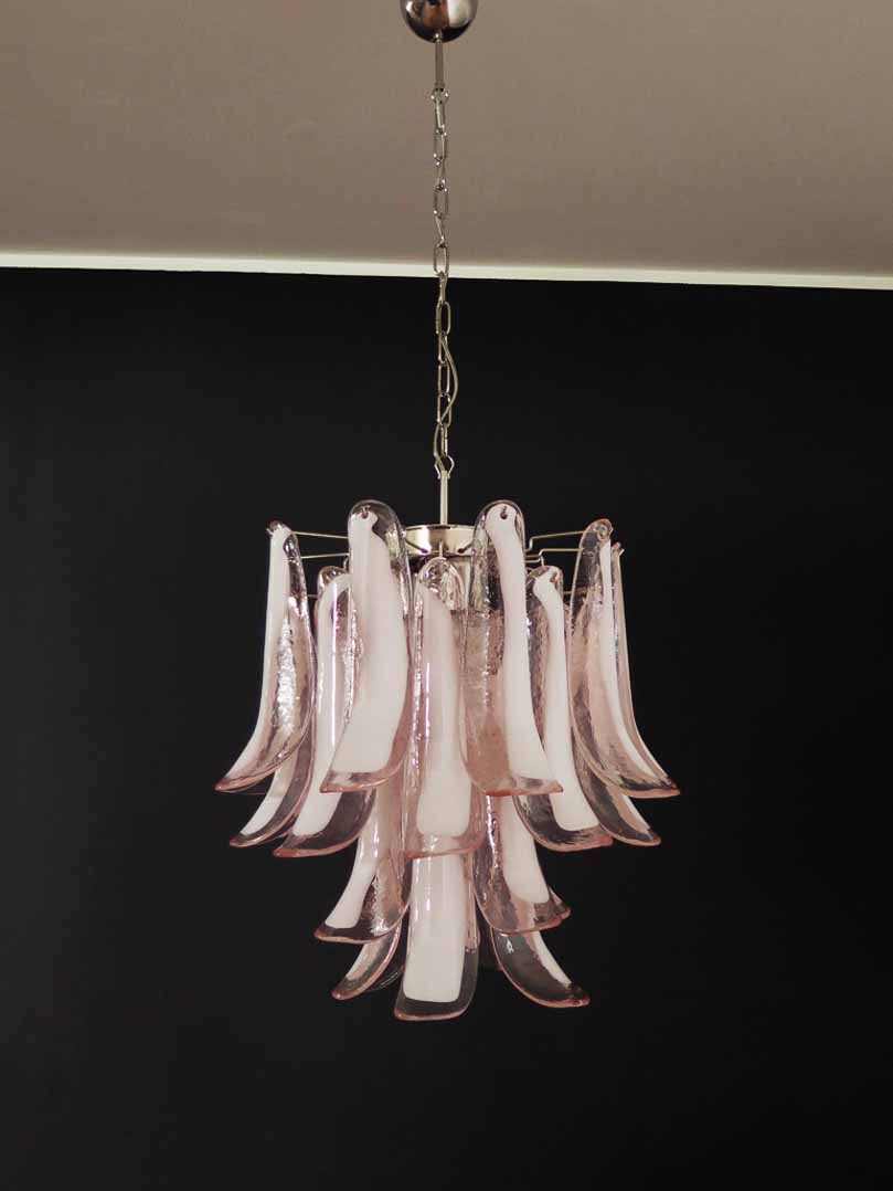 Murano Chandelier – 26 petals – Pink