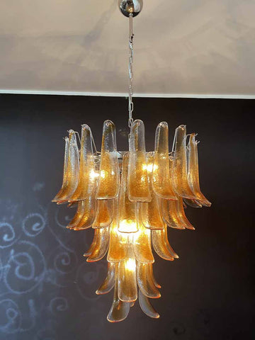 Murano Chandelier – 52 petals – Amber