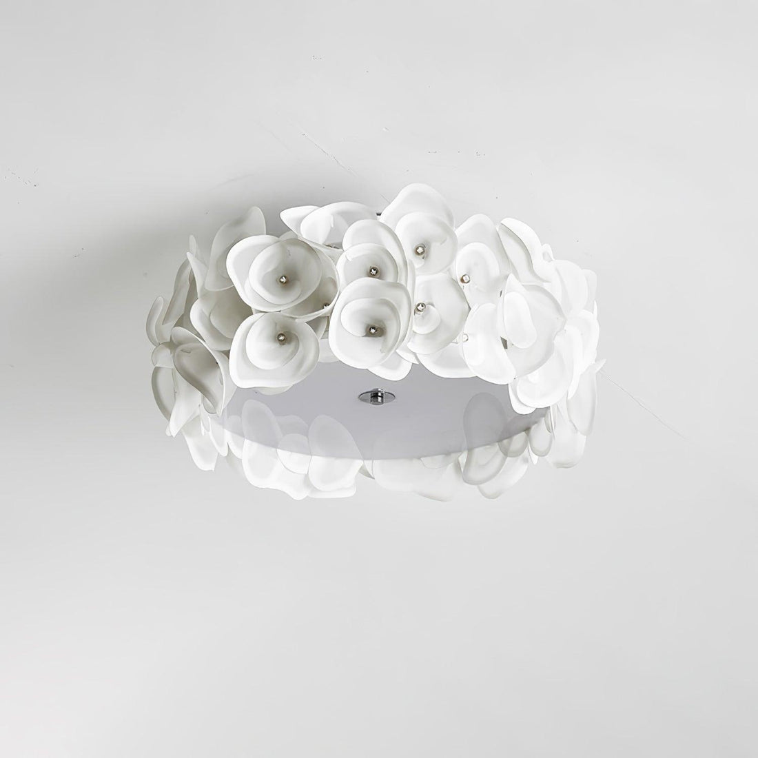White Hydrangea Round Ceiling Lamp