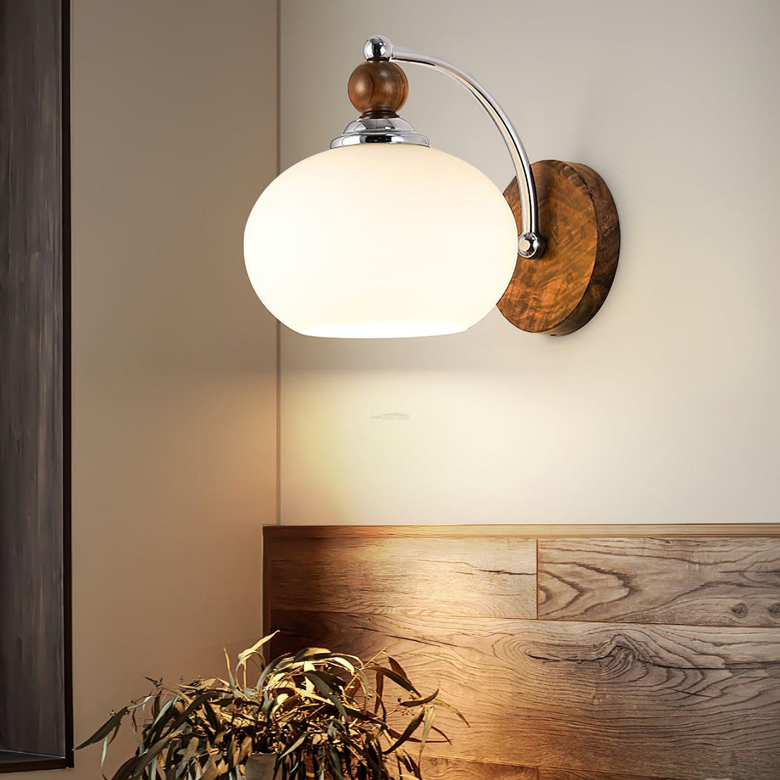 Yisi Po Wall Sconce
