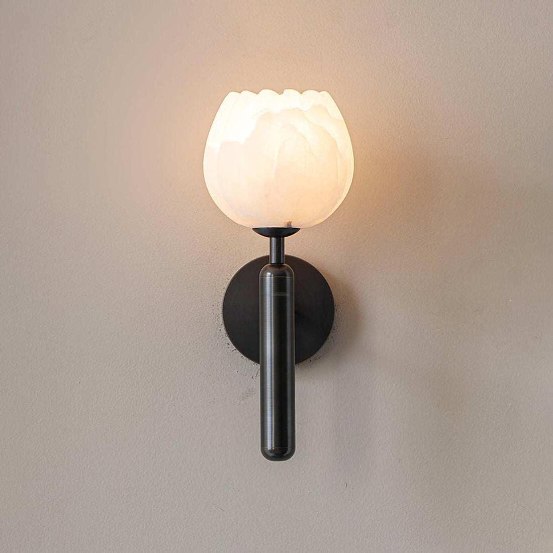 Mian Wall Sconce Alabaster