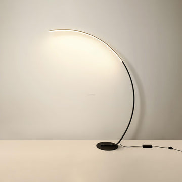 Arc Floor Lamp W 47.2″