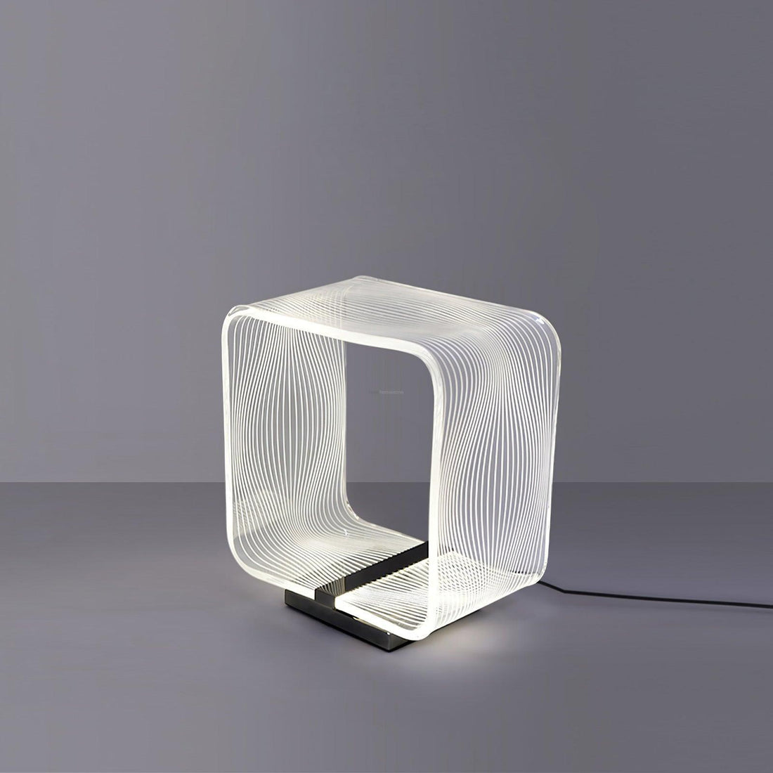 Wire Cube Table Lamp ∅ 9.4″