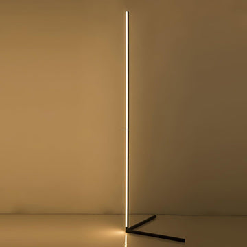 Minimalistische Stehlampe