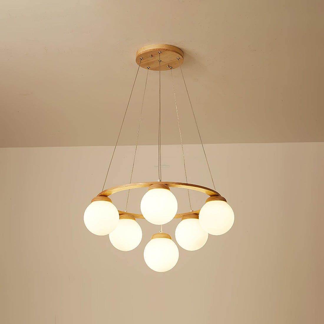 Lampadario in legno senso della luce