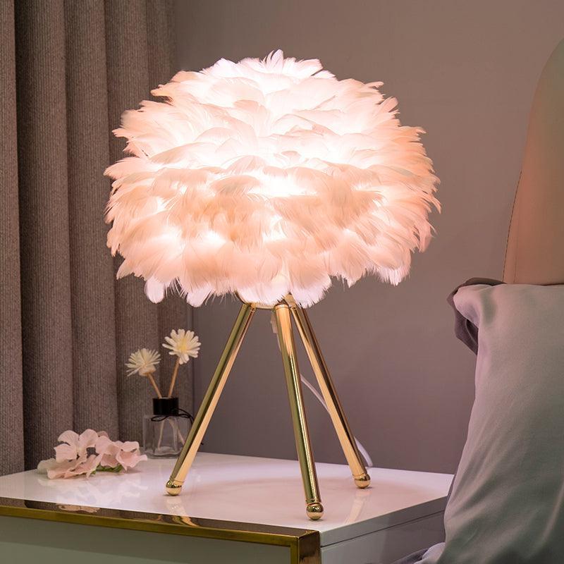 Lampe de table en plumes d'oie ∅ 13,8″