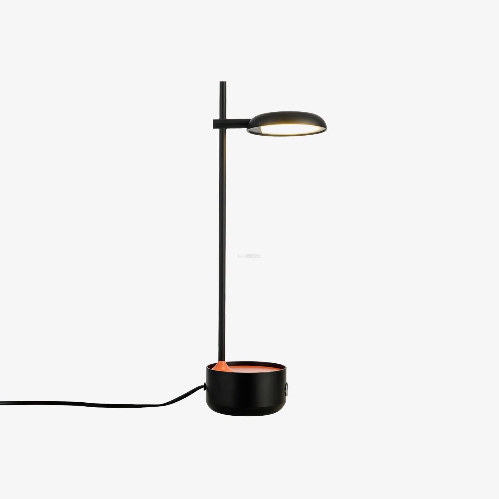 Focal Table Lamp